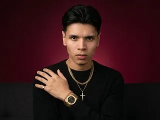 Image de profil du modèle de webcam Alejandro_Montenegro