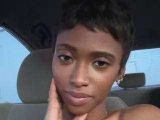 Image de profil du modèle de webcam MemoryEvans