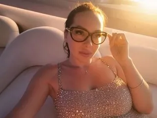 SunnyWhite69 profilbild på webbkameramodell