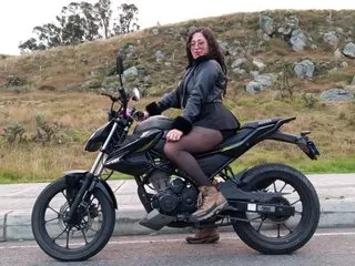 Profilbilde av carito_castanors707 webkamera modell