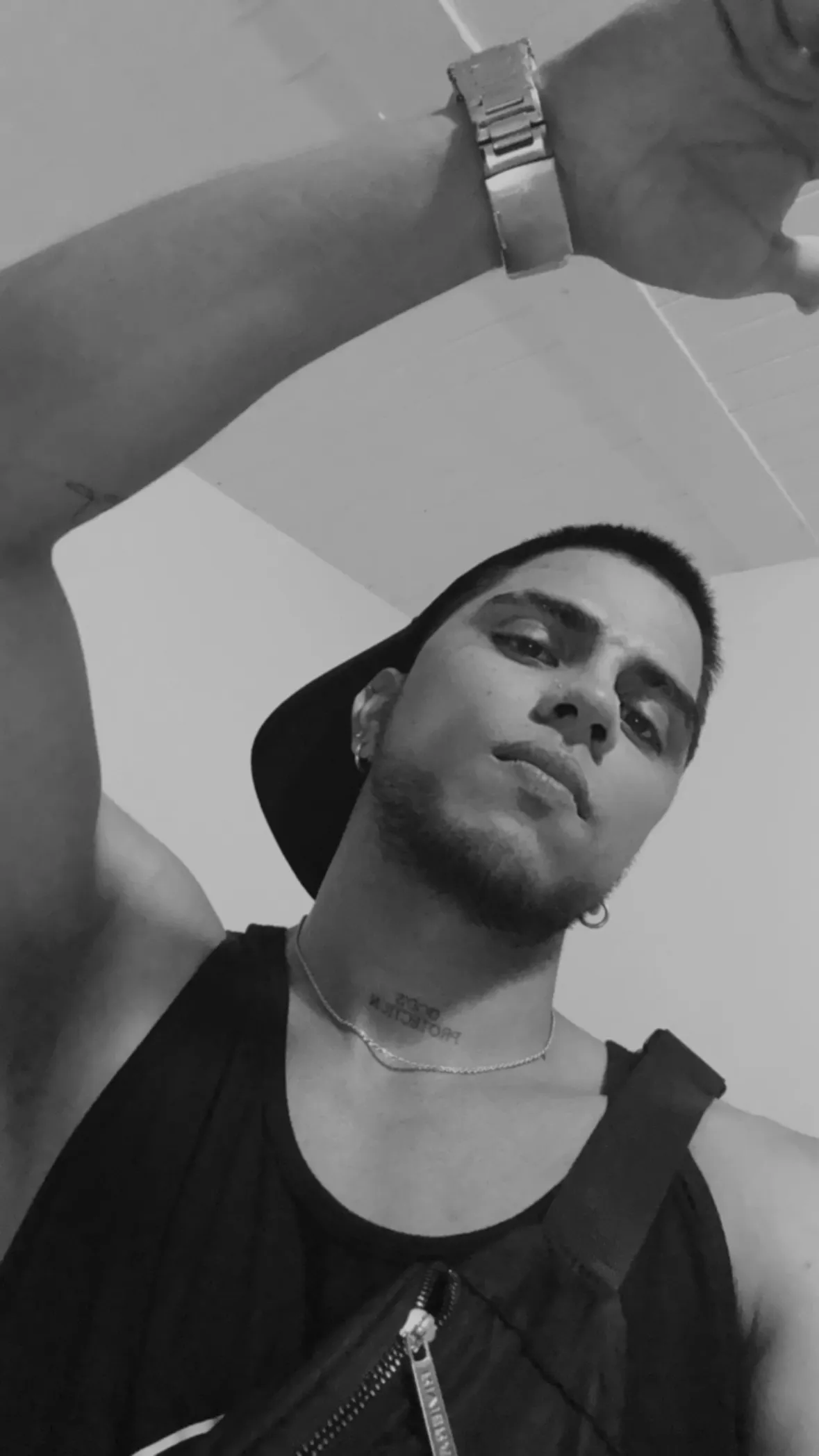 Performer SebasAllen Photo 8