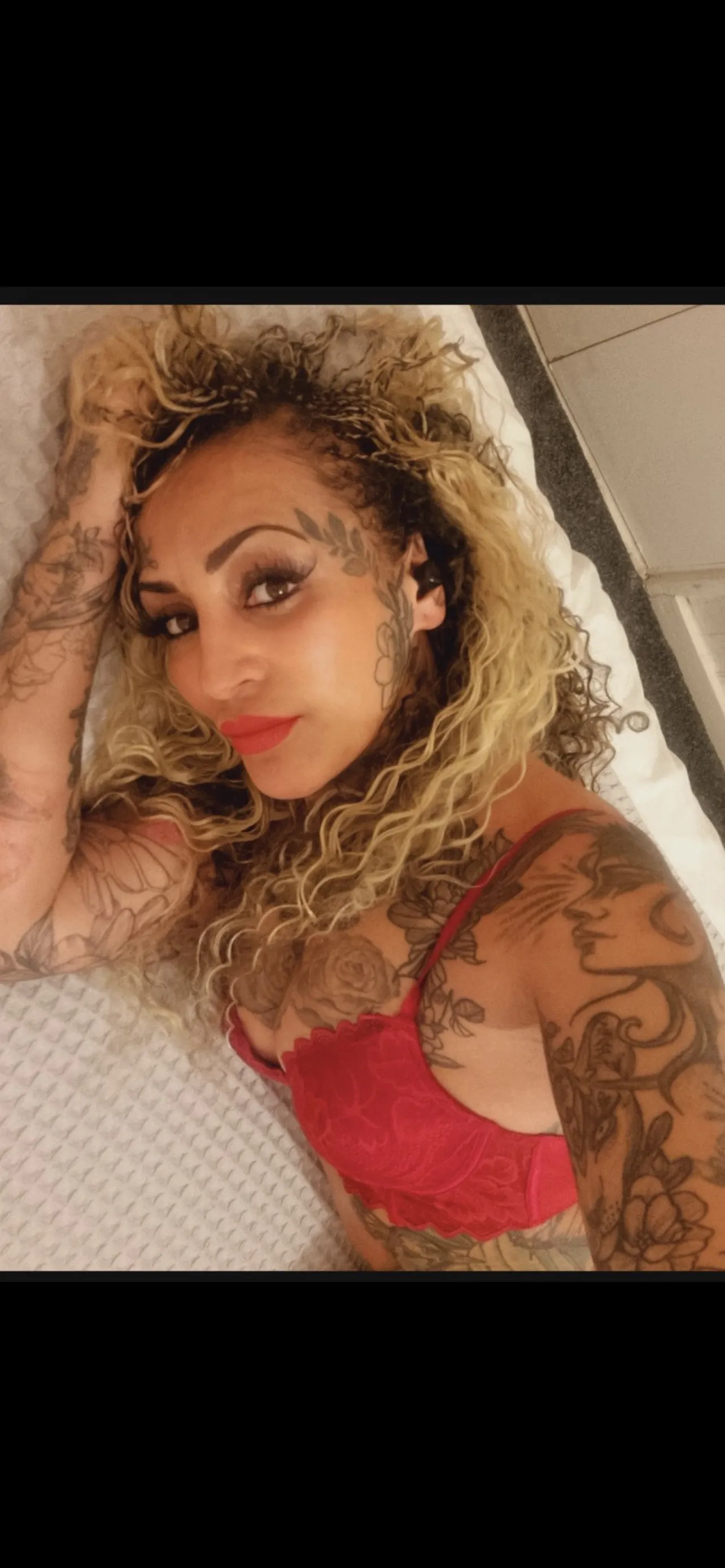 Intérprete BadassBabexo Foto 8