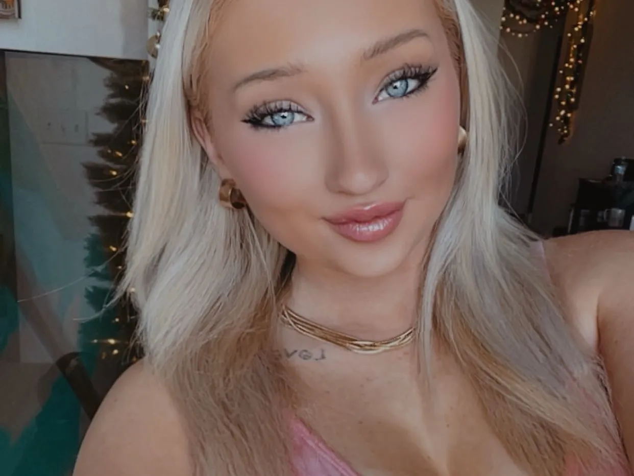 Utøver Avaquinnxo Bilde 1