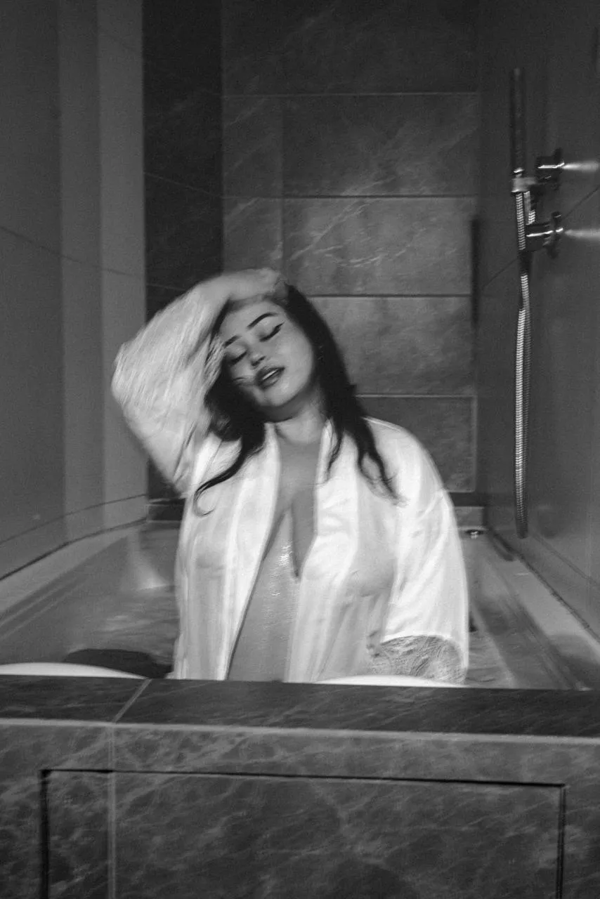 Intérprete SofiaBloomm Foto 2