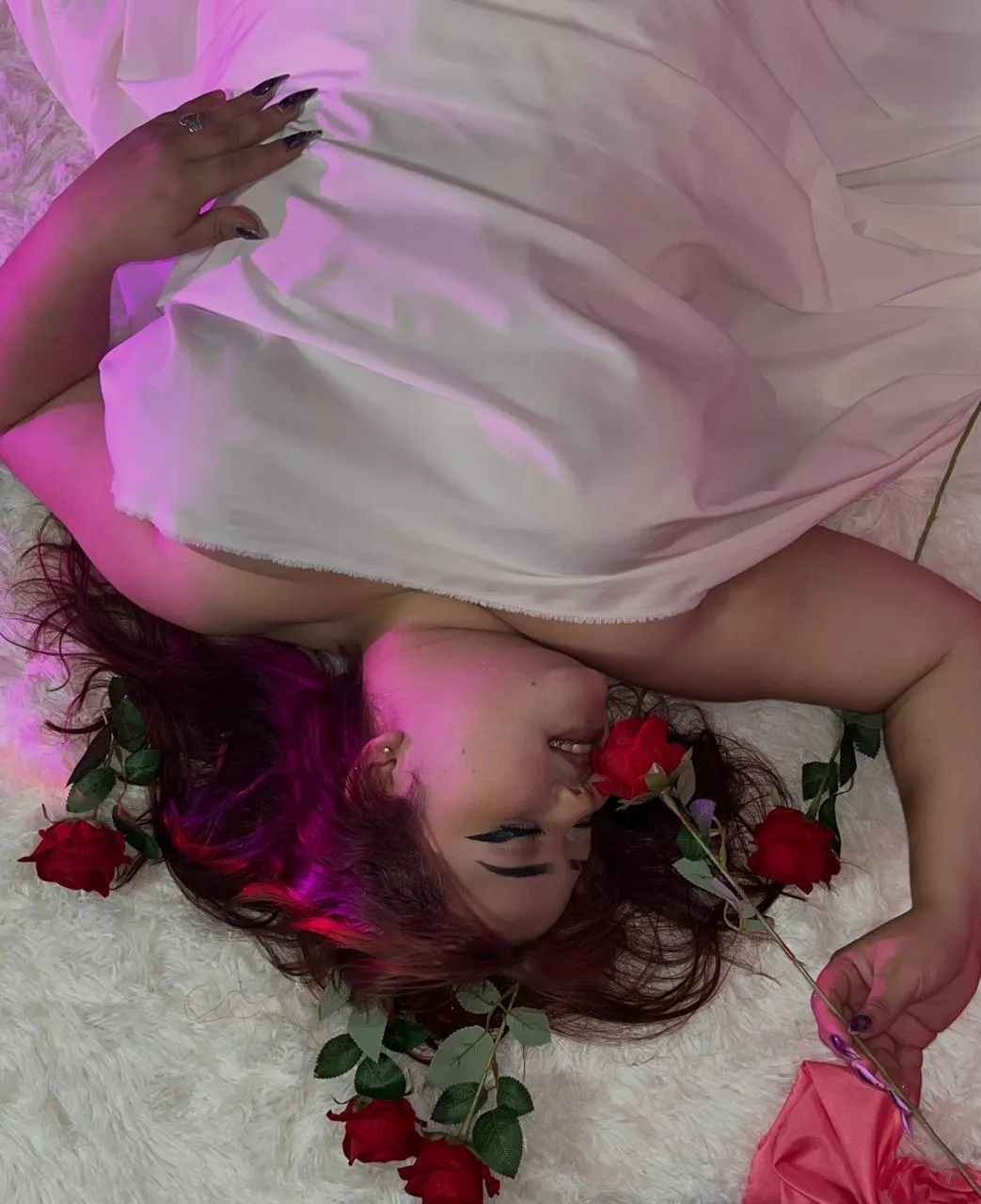 Performer SofiaBloomm Photo 4