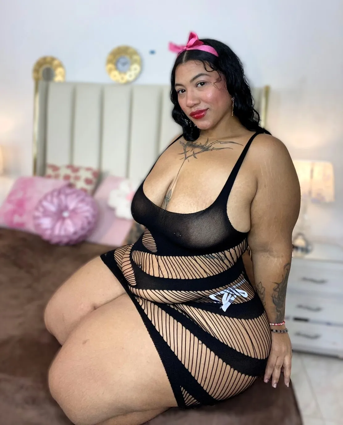 Performer NatashaSantt Photo 9