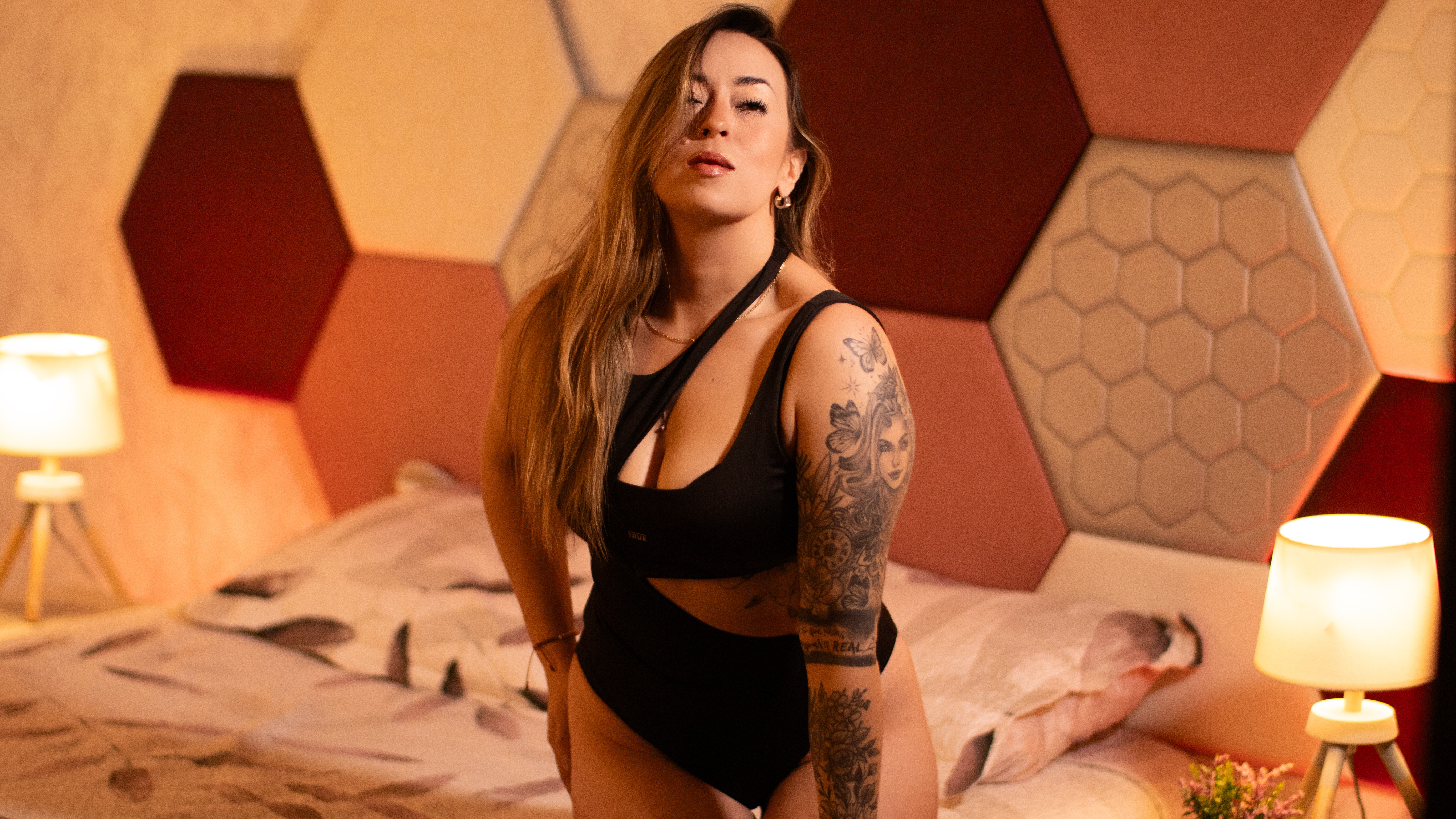 Performer AlinaSmiitth Photo 10