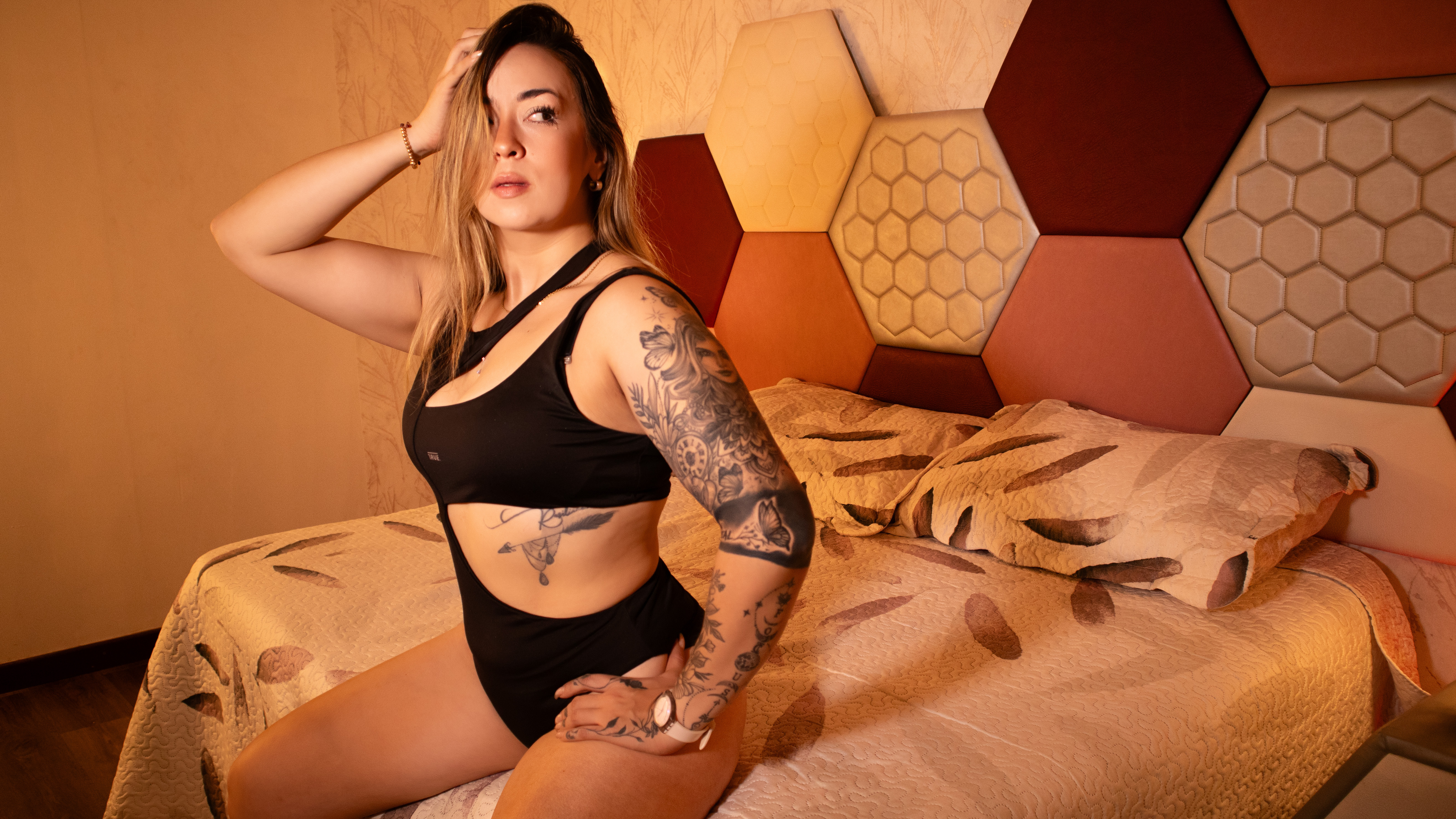 Performer AlinaSmiitth Photo 9