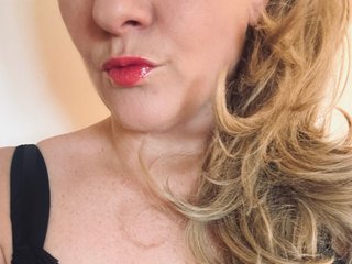 Nikkibigtits100 cam model profile picture