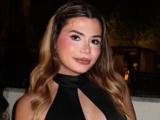 laureeng immagine del profilo del modello di cam