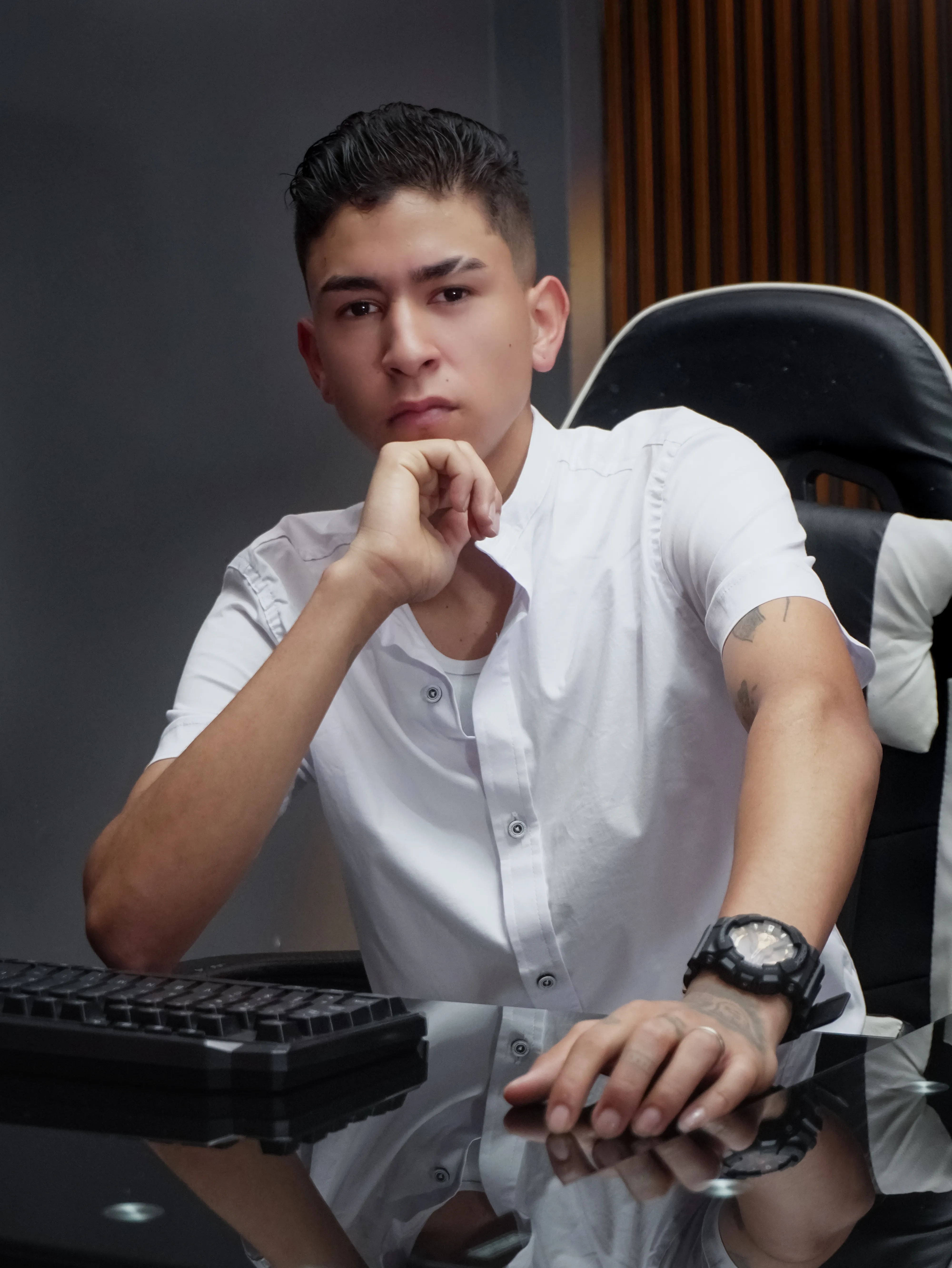 Intérprete Jackson_Wills Foto 2