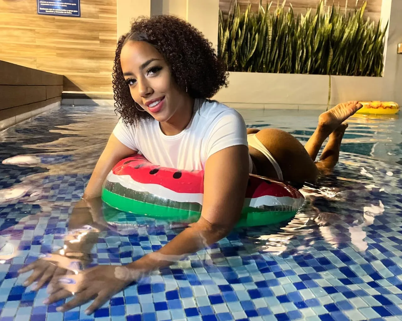 Interprete KiraHill Foto 4