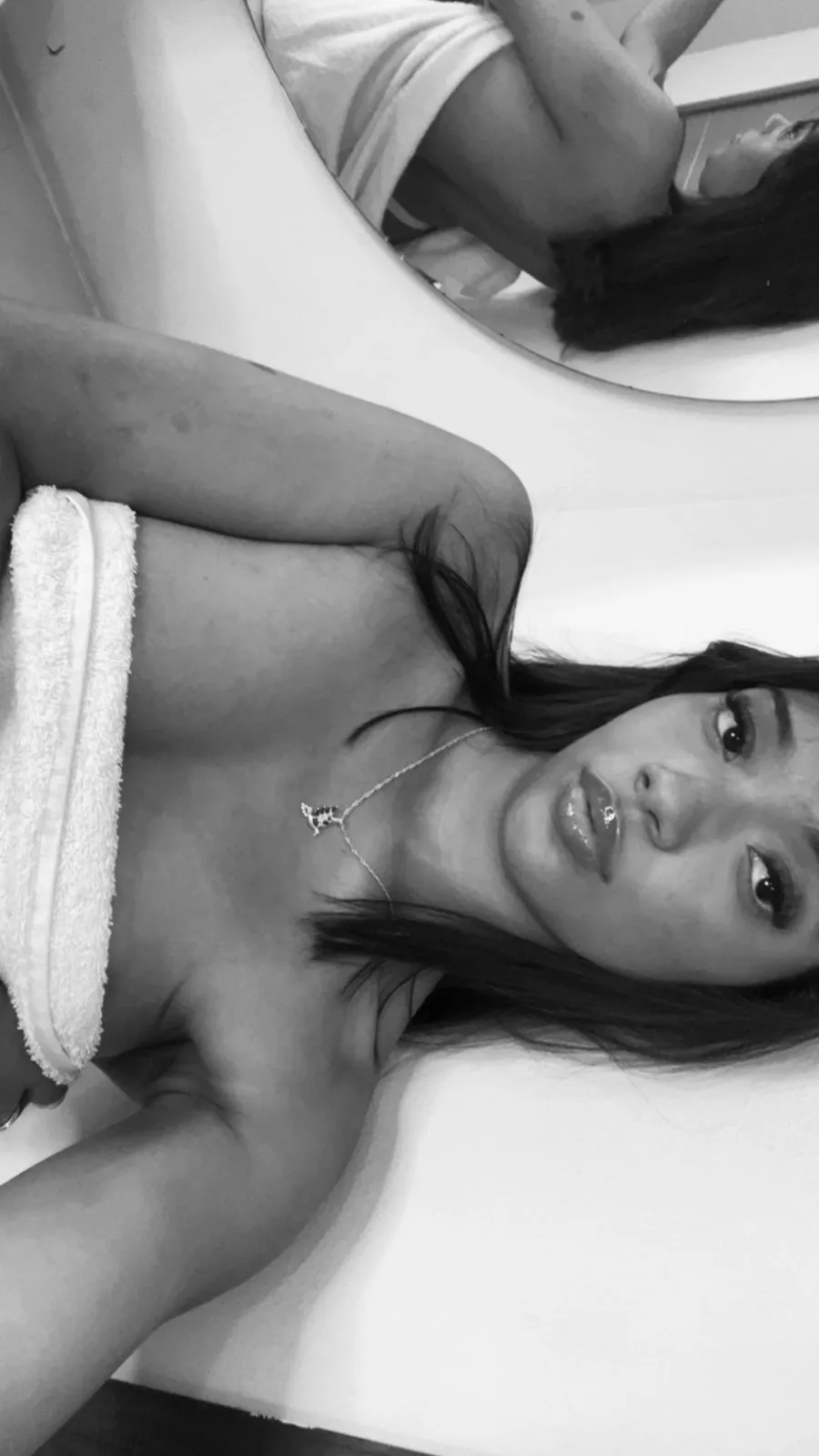 Utøver SidneyLovee Bilde 4