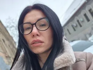 Bird_Bird cam model profile picture