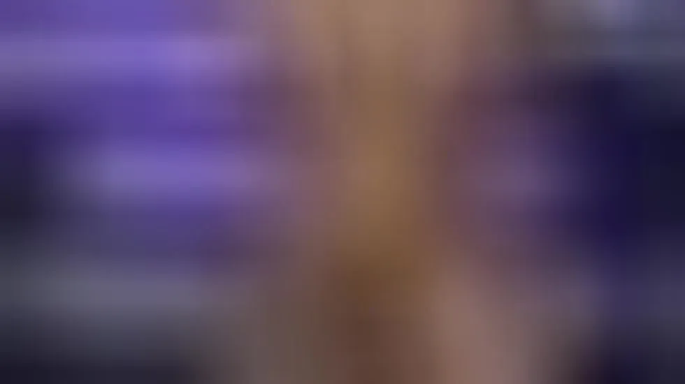 Interprète HottieLillyXXX Vidéo 1