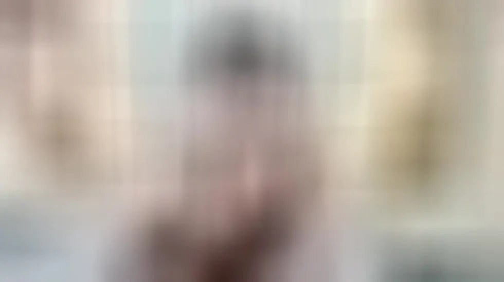 Interprete VioletReeds Video 1