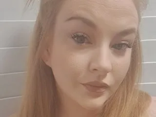 TattooedHousewife live cam