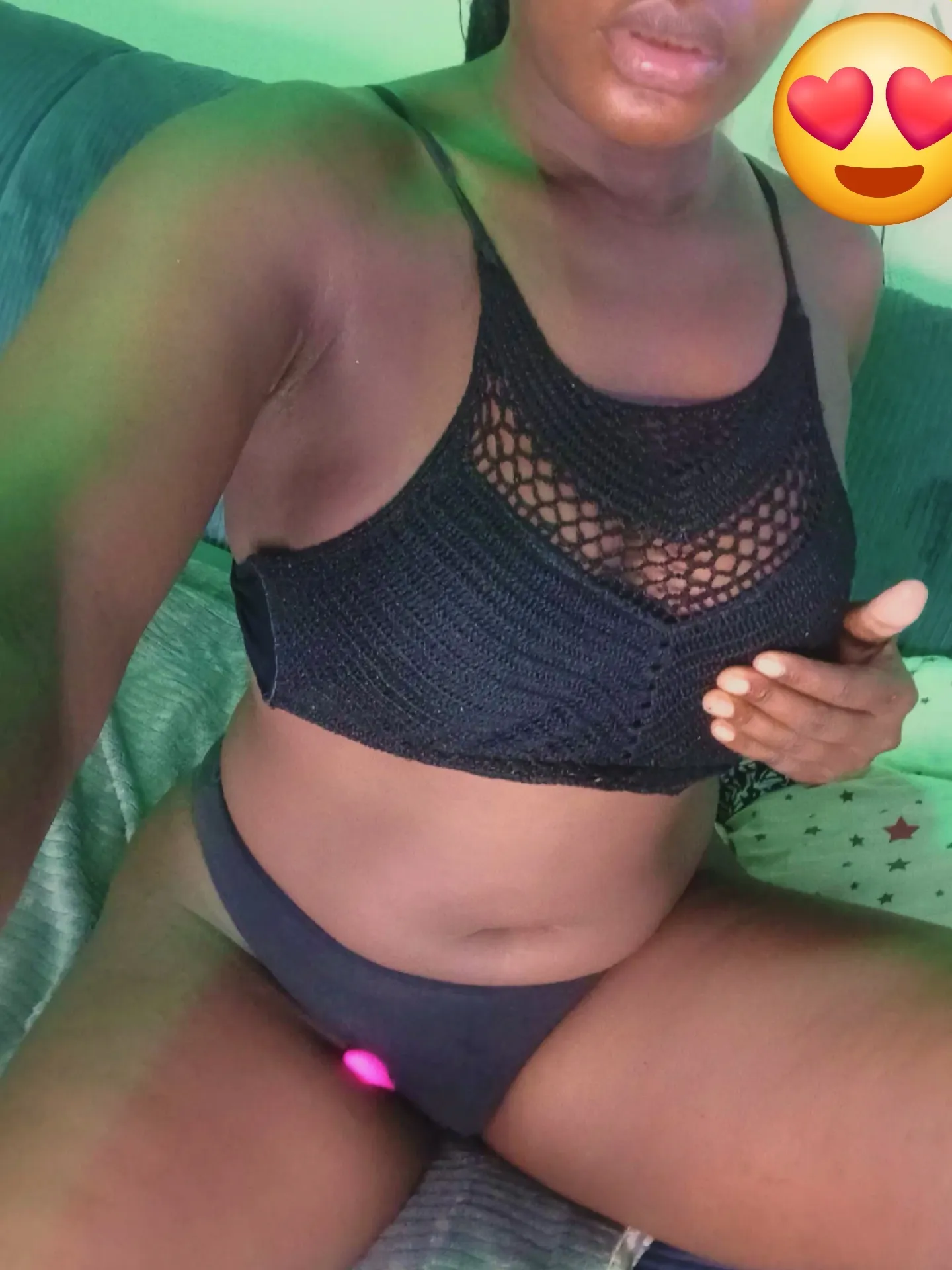 Performer Shantellove Photo 8