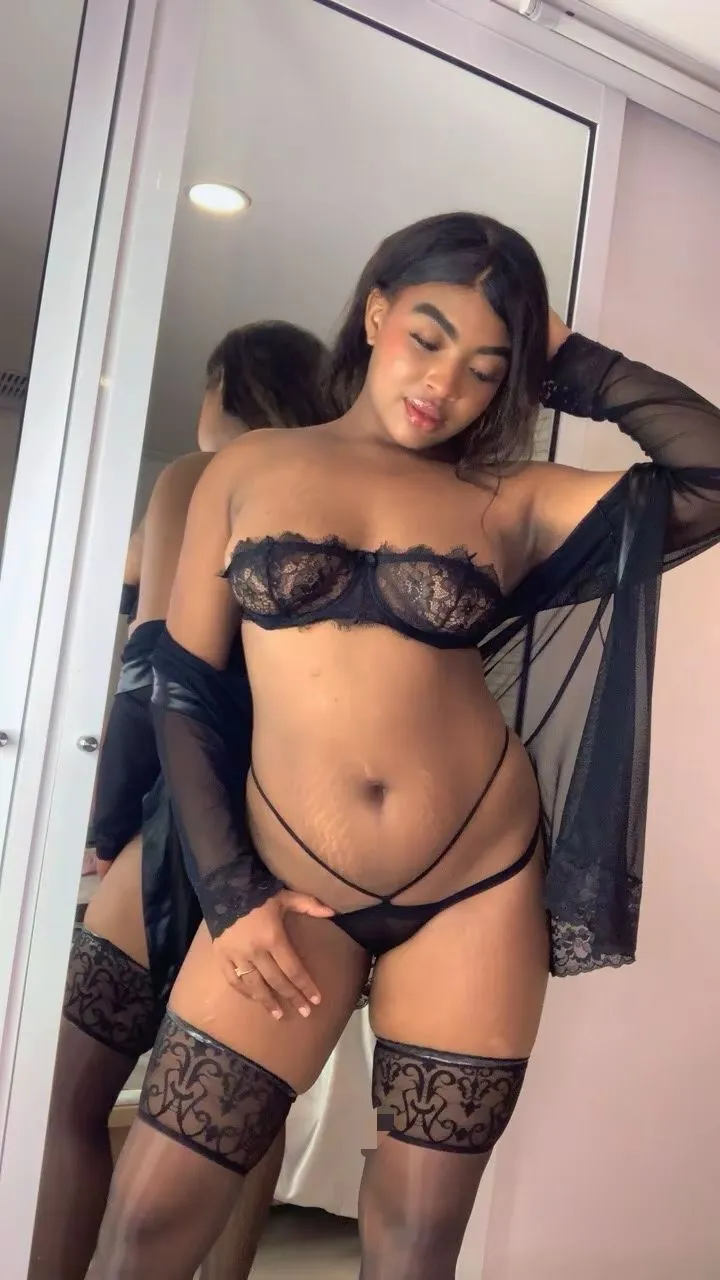 Utøver MarianaDaviees Bilde 12