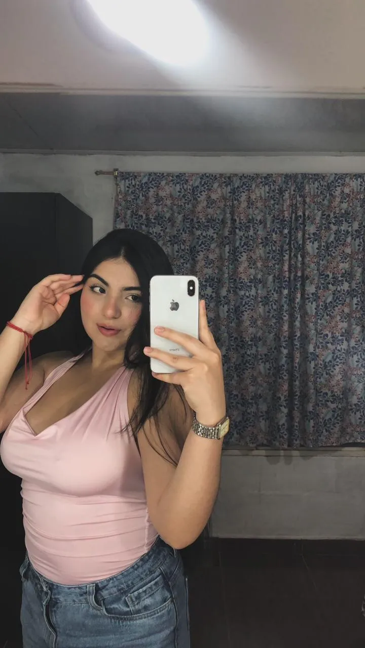 Artiest LiahCastlee Foto 5