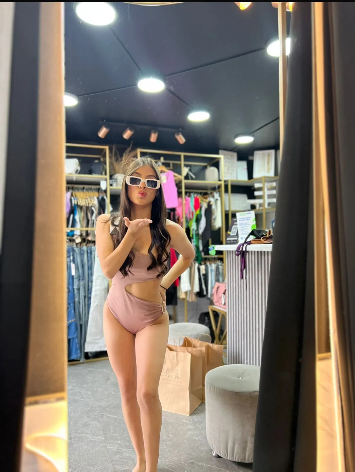 Performer ValeriaLara Photo 5