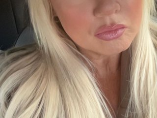 LushLunaxo profielfoto van cam model