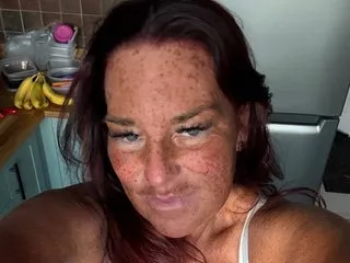 BettyBoo75 profilbild på webbkameramodell