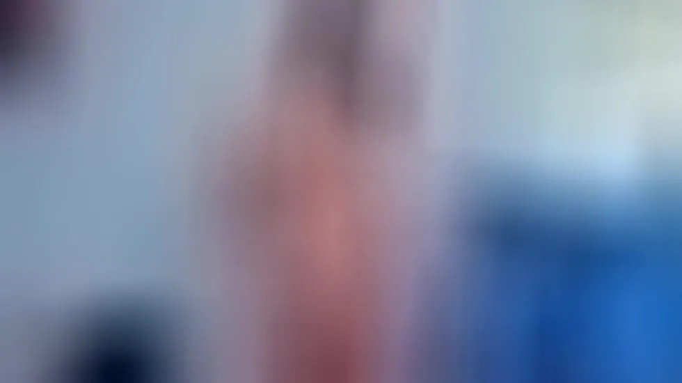 Interprète IsabellaDollx Vidéo 1