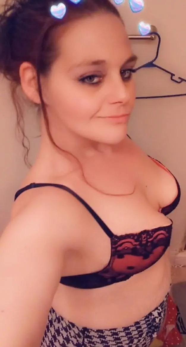 Performer URgoodtime Photo 9