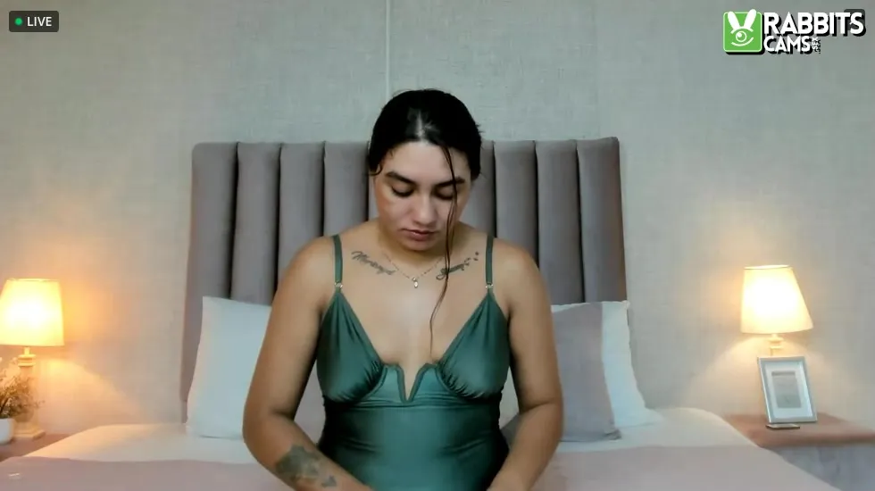 Intérprete AtheneaAdams Video 1
