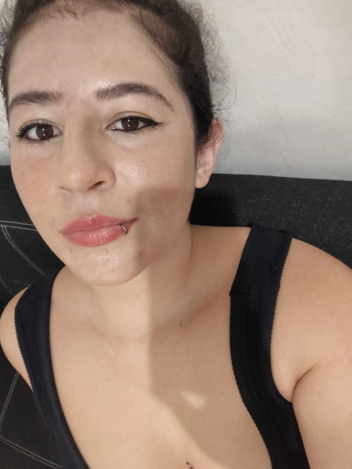 Interprete Girlhots Foto 1