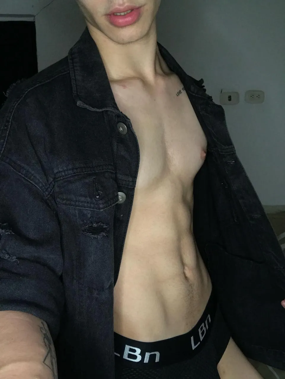 Darsteller Logan_Woods Foto 5