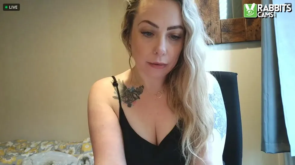 Utøver FrankiiRayeXXX Video 1