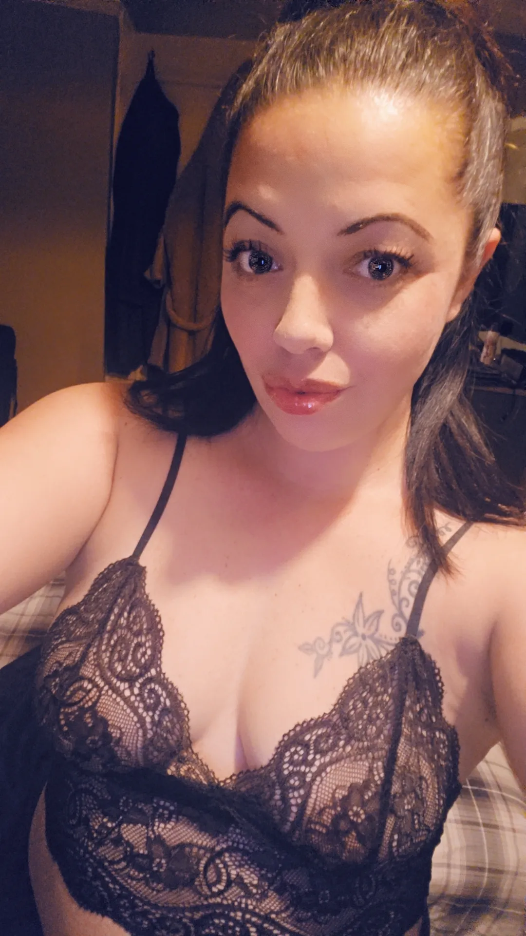 Performer MilfDestinyx Photo 6