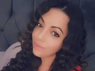 MilfDestinyx cam model profile picture