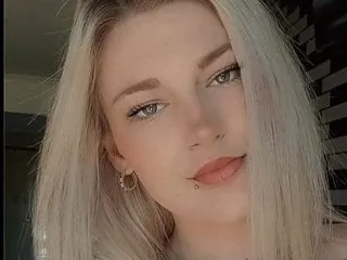 Nerdyandninteen profilbild på webbkameramodell