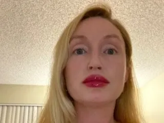 Image de profil du modèle de webcam MissCherryValentine