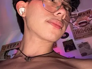 lyan_twink