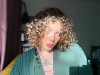 Antonellaaastonnee cam model profile picture