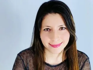 EmberCooper profielfoto van cam model