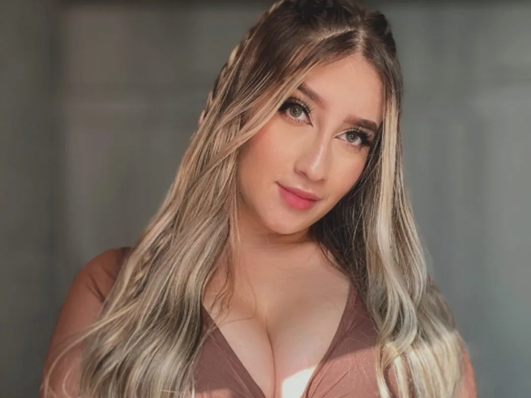 Performer Megan_Parcker Photo 5