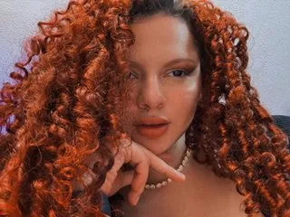 Issa_dolls profilbild på webbkameramodell