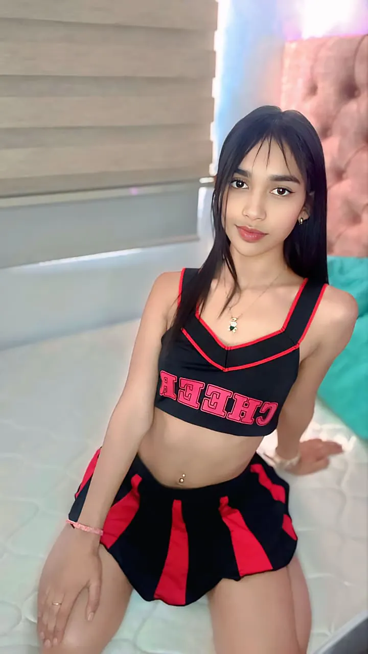 Performer Yaya_Lm Photo 3