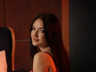 YourBustyGirl profilbild på webbkameramodell