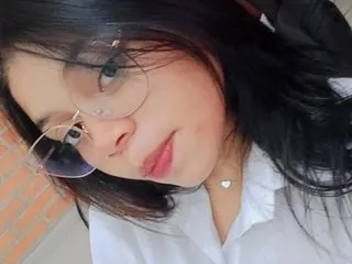Image de profil du modèle de webcam Salomeh_h