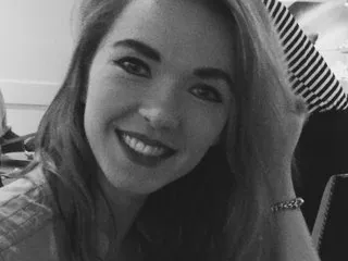 Foto de perfil de modelo de webcam de Qtpetite25