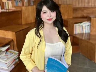 Imagen de perfil de modelo de cámara web de GLuci_xx