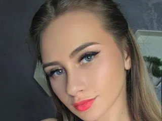 Image de profil du modèle de webcam LunaBlush