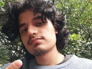 Imagen de perfil de modelo de cámara web de SamiSaturno