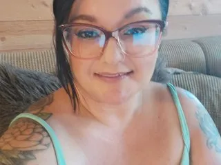 Image de profil du modèle de webcam BustyFarmBabe